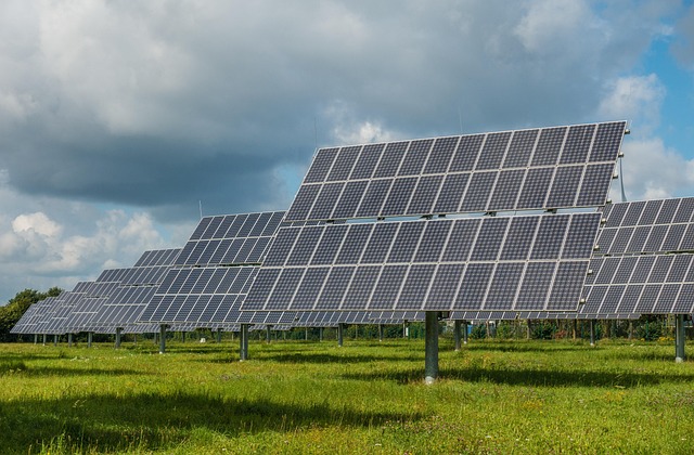 Bifacial glass-glass panels